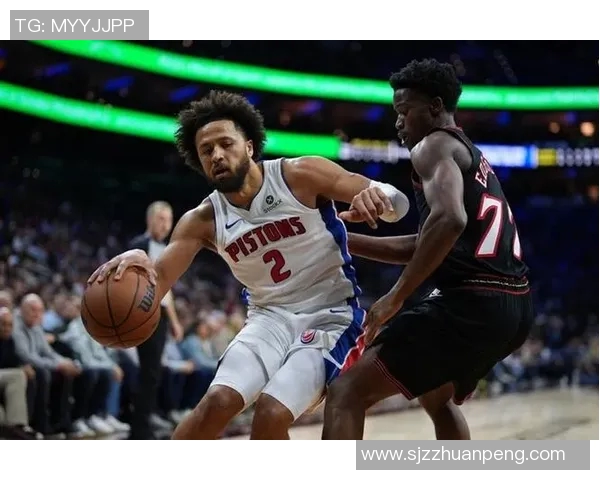 凯德坎宁安如何在NBA赛场上展现出超凡的领导力与篮球才华